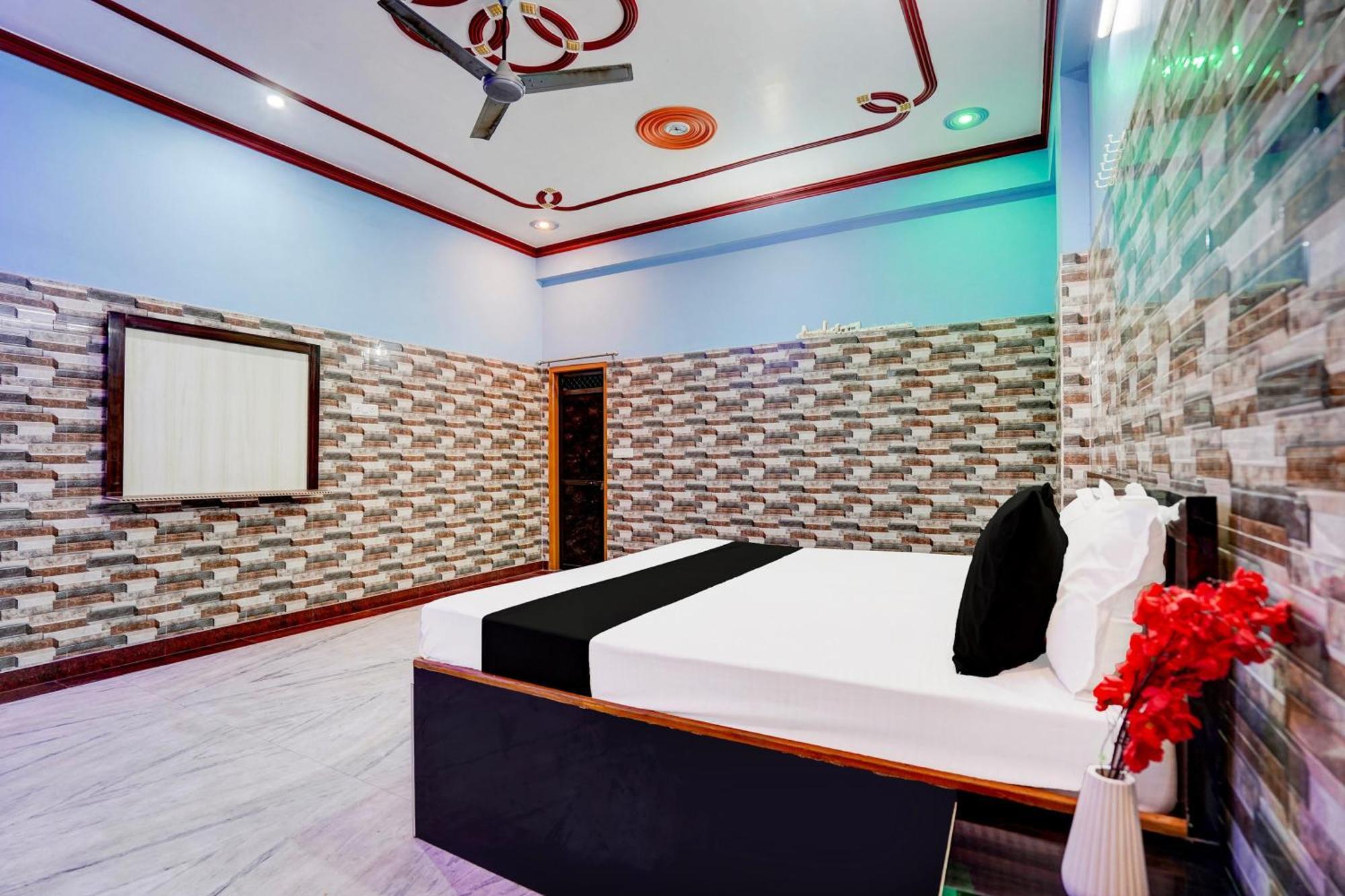 Hotel O J.D. Palace 瓦拉纳西 外观 照片