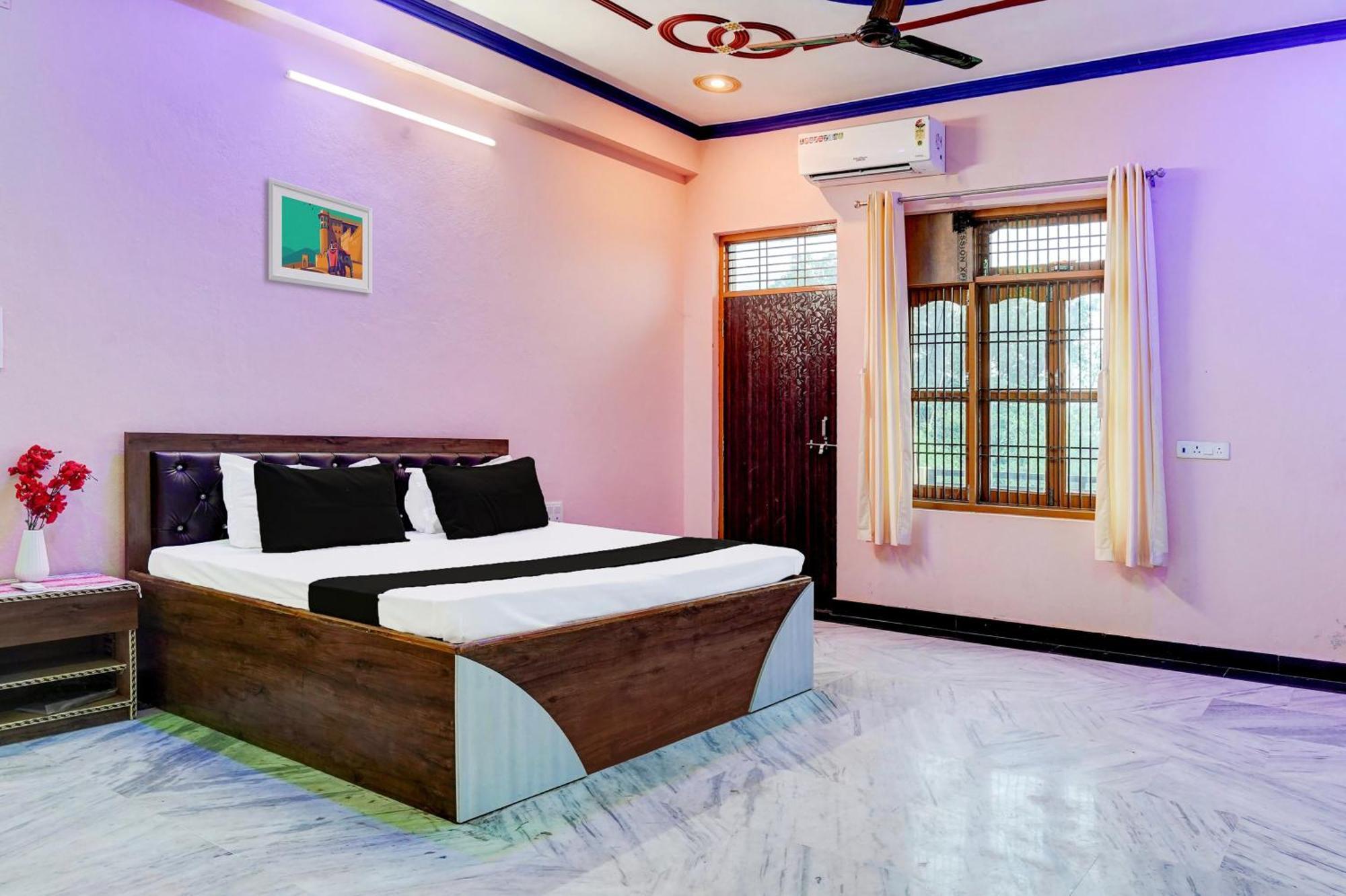 Hotel O J.D. Palace 瓦拉纳西 外观 照片